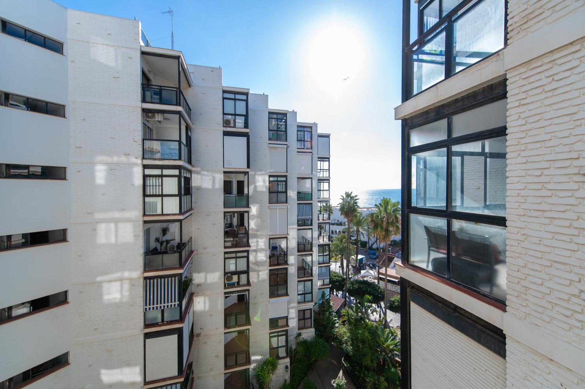 Apartamento Centrico Marbella Con Vista A Mar Bagian luar foto