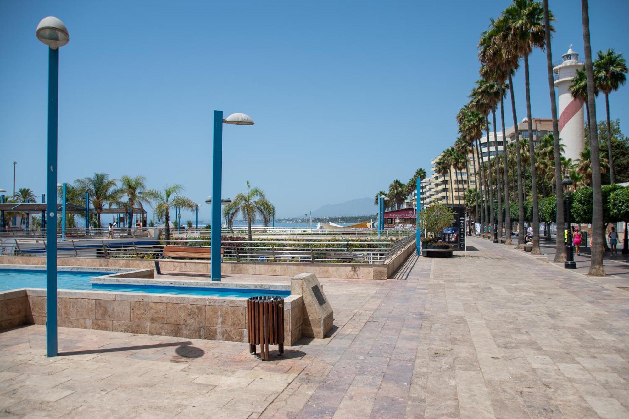 Apartamento Centrico Marbella Con Vista A Mar Bagian luar foto
